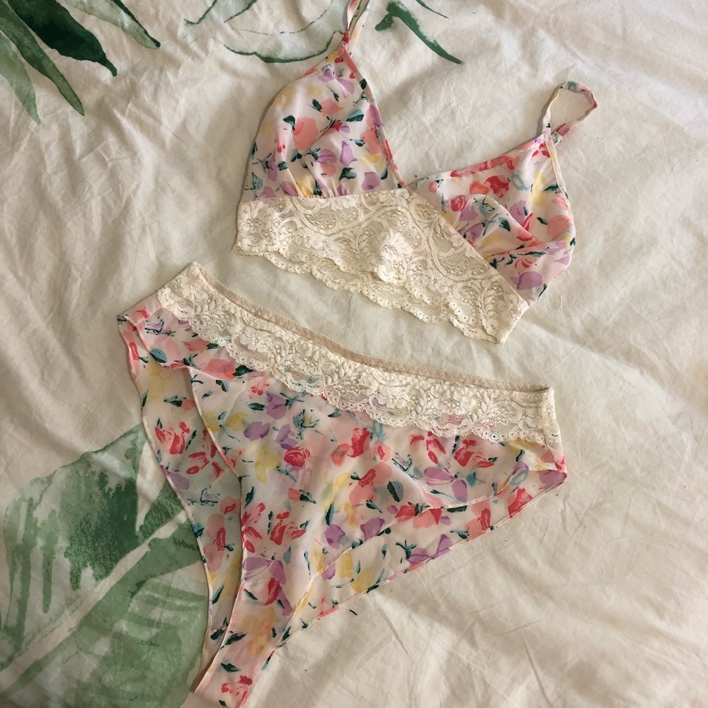 Victoria’s Secret Set